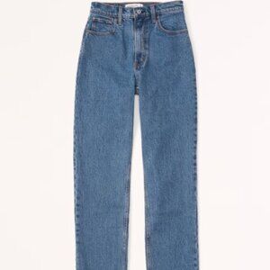 Women's Ultra High Rise 90s Straight Jean